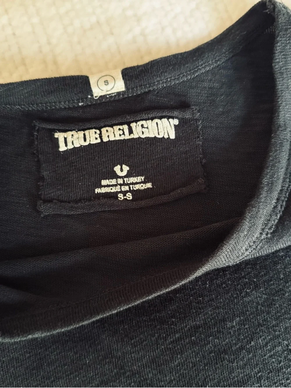 TRUE RELIGION Black Short Sleeve Crewneck Tee w Tonal 'TRUE' Logo Cotton T-shirt